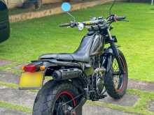 https://riyasewana.com/uploads/yamaha-tw-225-229080022963.jpg