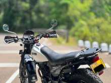 Yamaha TW 225 2009 Motorbike