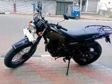 Yamaha TW 2015 Motorbike
