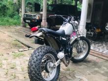 Yamaha Tw 2012 Motorbike