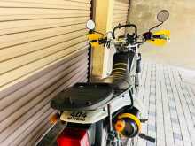 Yamaha TW 2016 Motorbike