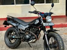 Yamaha TW 2015 Motorbike
