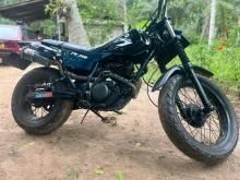 Yamaha Tw 2011 Motorbike