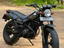 Yamaha TW 2015 Motorbike