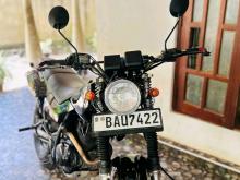 Yamaha TW 2010 Motorbike