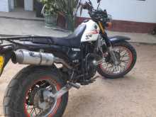 Yamaha TW 2009 Motorbike