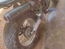 https://riyasewana.com/uploads/yamaha-tw200-1512592513283.jpg