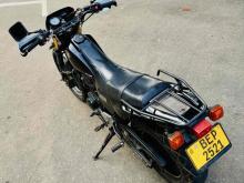 https://riyasewana.com/uploads/yamaha-tw200-3120491424214.jpg