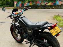 https://riyasewana.com/uploads/yamaha-tw200-orajinal-3120531822693.jpg