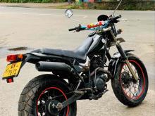 https://riyasewana.com/uploads/yamaha-tw200-orajinal-3120540224532.jpg