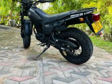 https://riyasewana.com/uploads/yamaha-tw200cc-original-137554719535.jpg