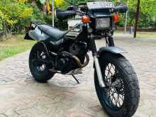 https://riyasewana.com/uploads/yamaha-tw200cc-original-1518313513904.jpg