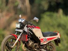 Yamaha TZR 125 1998 Motorbike