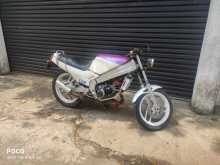 https://riyasewana.com/uploads/yamaha-tzr-125-710460913071.jpg