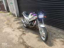 https://riyasewana.com/uploads/yamaha-tzr-125-710460913202.jpg