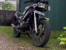 https://riyasewana.com/uploads/yamaha-tzr-125-921562513473.jpg