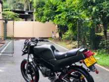 https://riyasewana.com/uploads/yamaha-tzr-319565613132.jpg
