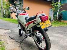 https://riyasewana.com/uploads/yamaha-tzr-70154113814.jpg