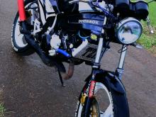 Yamaha TZR 1997 Motorbike