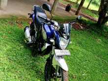 Yamaha FZ-Version 1.0 2013 Motorbike