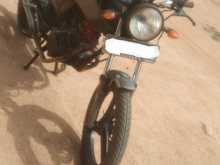 https://riyasewana.com/uploads/yamaha-valetta-125-15953321053.jpg
