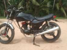 Yamaha Valetta 125 1999 Motorbike