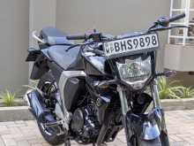 Yamaha Version 2 2018 Motorbike
