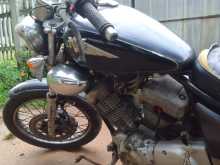 Yamaha Virago 2000 Motorbike