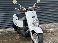 https://riyasewana.com/uploads/yamaha-vox-2616231519834.jpg