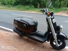 https://riyasewana.com/uploads/yamaha-vox-6615496565.jpg