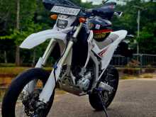 https://riyasewana.com/uploads/yamaha-wr-250r-1811031713283.jpg