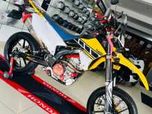 https://riyasewana.com/uploads/yamaha-wr250x-1513360213784.jpg