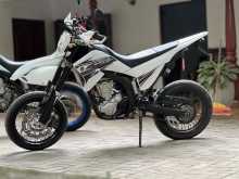 https://riyasewana.com/uploads/yamaha-wr250x-1818130922122.jpg