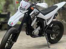 https://riyasewana.com/uploads/yamaha-wr250x-1818130923003.jpg