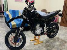 https://riyasewana.com/uploads/yamaha-wr250x-207035624393.jpg
