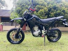 https://riyasewana.com/uploads/yamaha-wr250x-207035624581.jpg