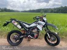 https://riyasewana.com/uploads/yamaha-wrx-1212352113972.jpg