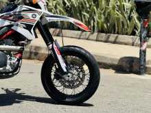 https://riyasewana.com/uploads/yamaha-wrx-1513282422143.jpg