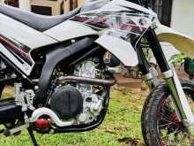 https://riyasewana.com/uploads/yamaha-wrx-1715225422482.jpg