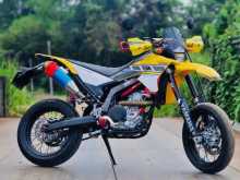 Yamaha Wrx 2008 Motorbike
