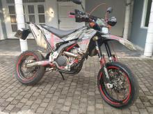 Yamaha WRX 2008 Motorbike