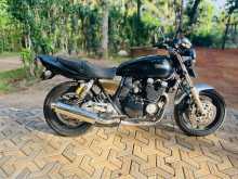 Yamaha XJR 400 2015 Motorbike