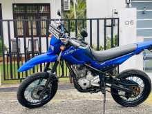 https://riyasewana.com/uploads/yamaha-xt250x-1213264222062.jpg