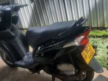 https://riyasewana.com/uploads/yamaha-yaaha-ray-231935494633.jpg