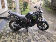 Yamaha Fz 2012 Motorbike