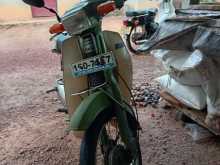Yamaha Yamaha 2002 Motorbike