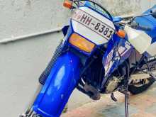 Yamaha DT125 2000 Motorbike