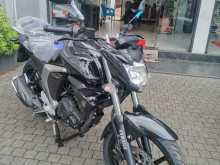 https://riyasewana.com/uploads/yamaha-yamaha-fz-26747384533.jpg