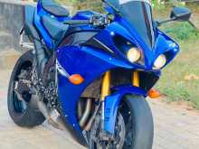 Yamaha R1 2012 Motorbike