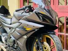 Yamaha R15 Version 2.0 2017 Motorbike